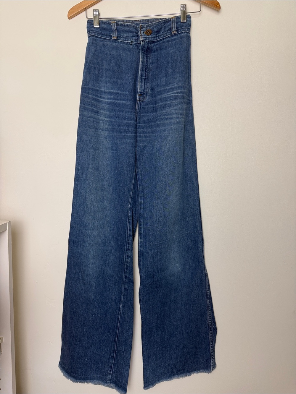 Vintage 1970s Levi’s High rise flare denim jeans